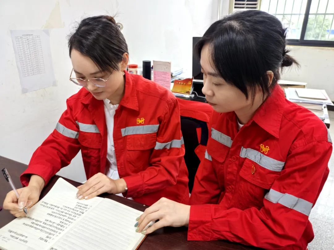 【宜化榜樣】化機公司李丹：提升素質(zhì)強技能，勇于奉獻顯擔當(圖3)