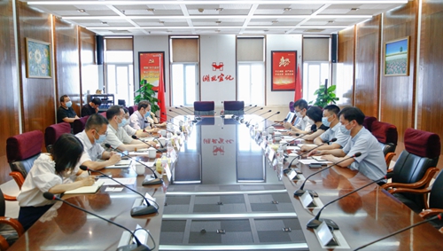 中國信保湖北分公司黨委書記、總經(jīng)理劉正茂一行到訪宜化集團